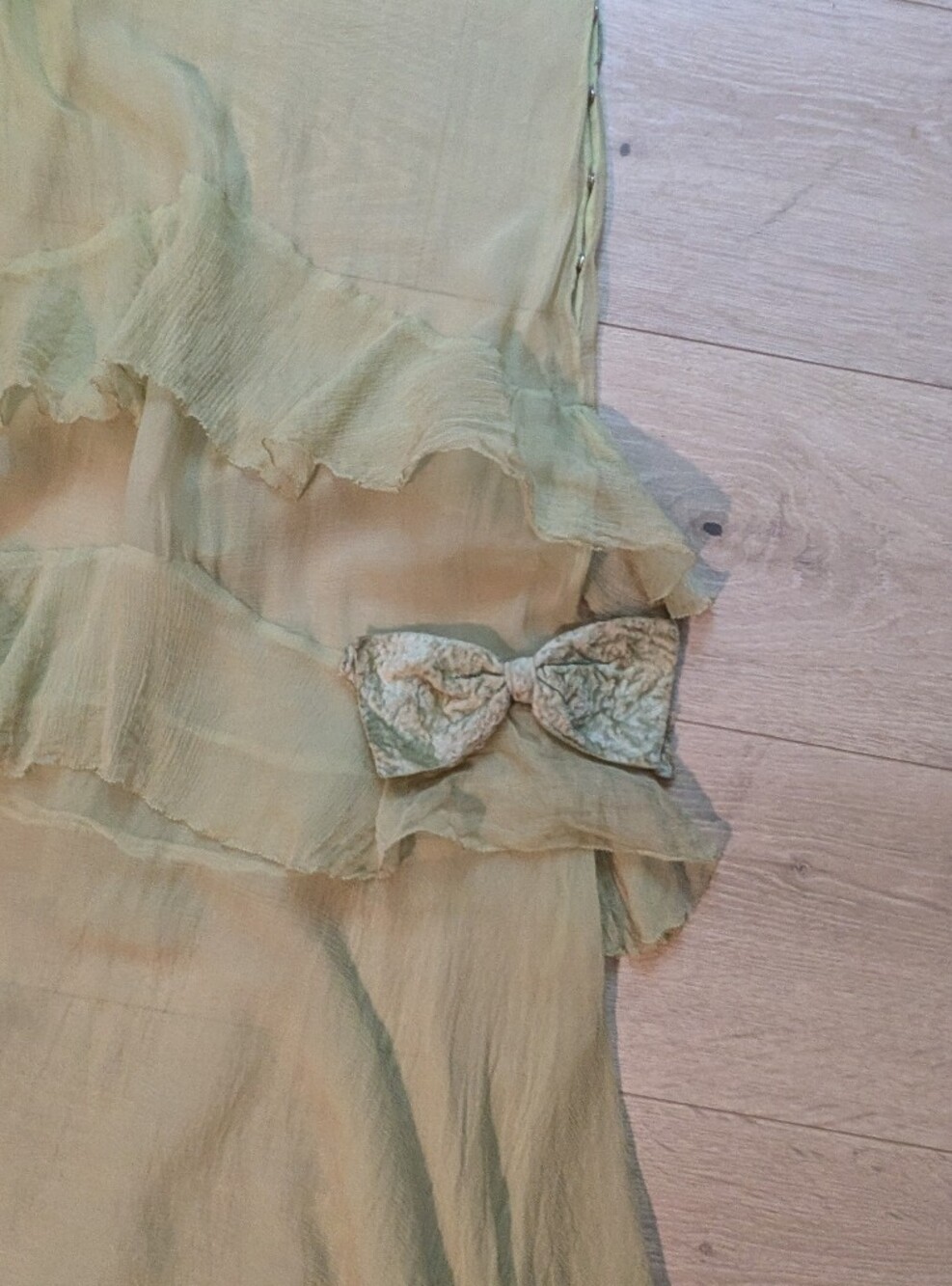1930's Silk Chiffon Green Ruffle Dress - Picture 4 of 13